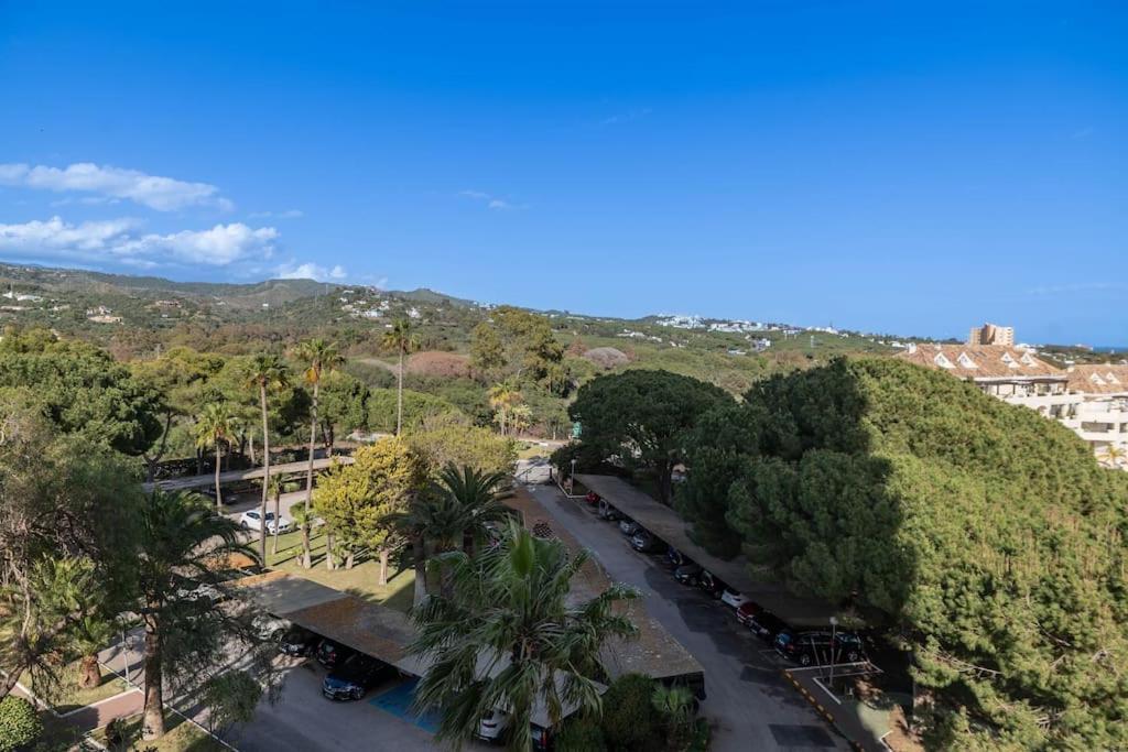 Charming With Sea Views Apartamento Marbella
